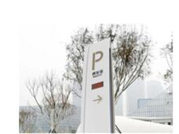 武漢發(fā)光字招牌設計時不容忽視的幾個關鍵